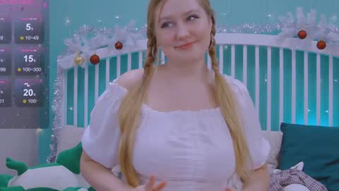 Ellie3 online show from December 2024 01:51:02 PM