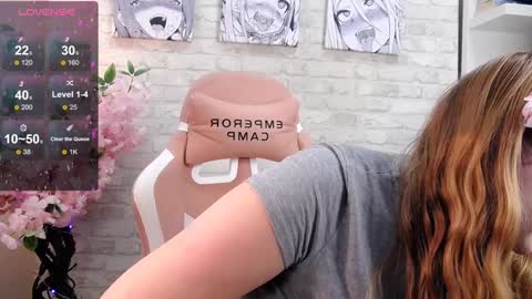 Ellie3 online show from December 2024 01:58:01 PM