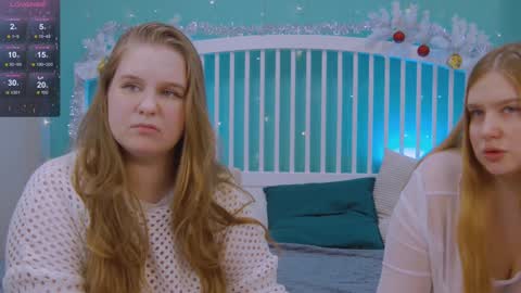 Ellie3 online show from January 2025 04:18:02 PM