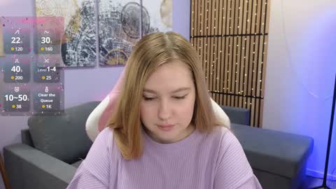 Ellie3 online show from January 2025 12:43:02 PM