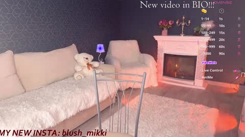 Snapshot of blush_mikki chatting on February 2026 03:12:01 PM Mikki chan online show from February 2026 03:12:01 PM