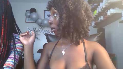 Snapshot of blushbelle chatting on November 2025 08:25:02 AM Belle online show from November 2025 08:25:02 AM