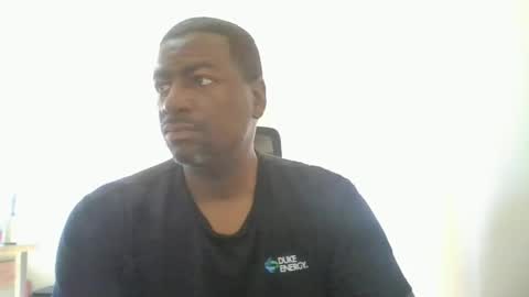 Snapshot of bluuthunder1914 chatting on January 2025 03:23:01 PM bluuthunder1914 online show from January 2025 03:23:01 PM