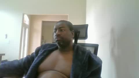 bluuthunder1914 online show from February 2026 03:28:01 PM