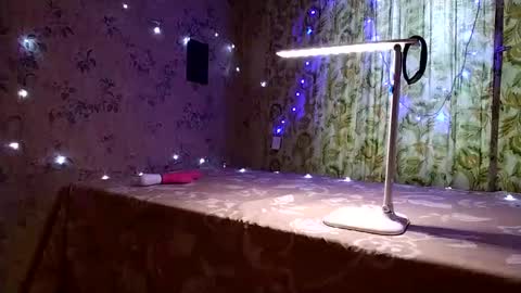 Liza and Max online show from December 2024 10:28:02 AM