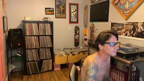 Snapshot of bnczuperzexy chatting on March 2026 03:12:01 AM ZuperZexyZounds online show from March 2026 03:12:01 AM