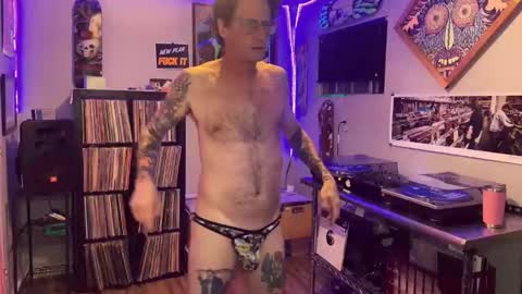 Snapshot of bnczuperzexy chatting on March 2026 05:13:02 AM ZuperZexyZounds online show from March 2026 05:13:02 AM