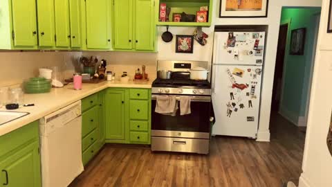 Snapshot of bnczuperzexy chatting on April 2026 05:23:01 PM ZuperZexyZounds online show from April 2026 05:23:01 PM