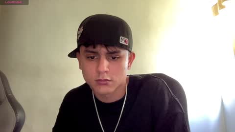 Bob  INDEPENDENT MODEL online show from December 2024 06:39:02 PM