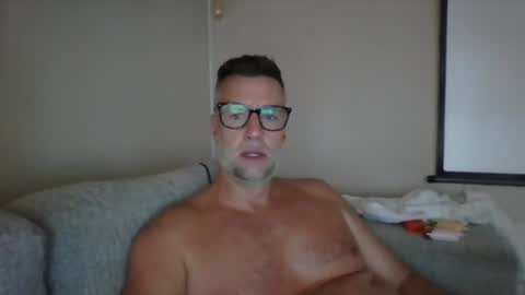 Snapshot of bobberman78 chatting on July 2026 02:38:01 AM Dan online show from July 2026 02:38:01 AM
