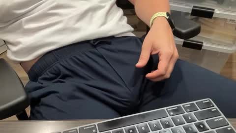 Snapshot of bobbyboobycummy chatting on September 2025 01:46:02 PM Heath online show from September 2025 01:46:02 PM