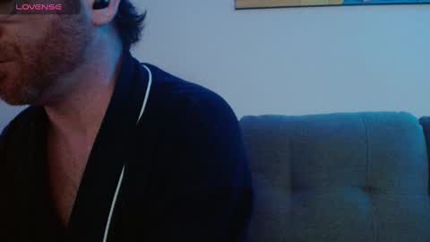 Snapshot of bobbyenglish69 chatting on March 2026 06:08:01 AM Bobby English online show from March 2026 06:08:01 AM