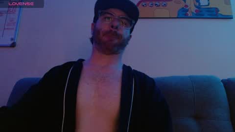 Snapshot of bobbyenglish69 chatting on March 2026 06:08:01 AM Bobby English online show from March 2026 06:08:01 AM