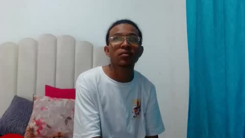 Bobby online show from December 2025 12:54:01 PM