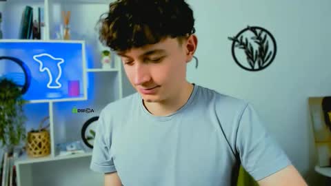 bodi_jon online show from February 2026 06:34:02 AM