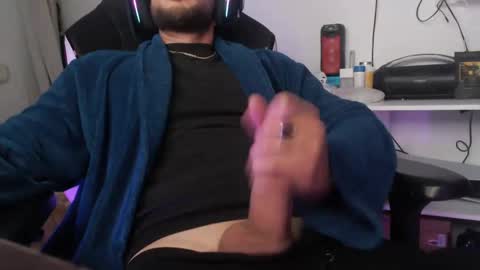 bodyking69 online show from January 2025 07:27:01 PM