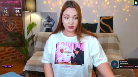  Lina  online show from February 2025 08:52:02 PM