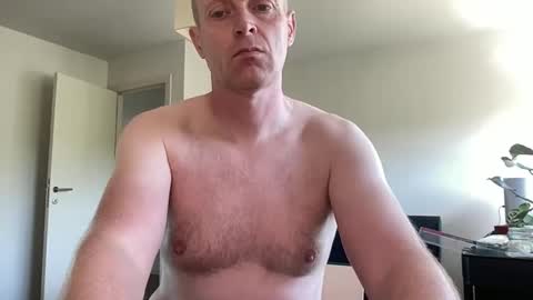 Snapshot of boegieboy76 chatting on September 2025 12:50:02 PM ask me online show from September 2025 12:50:02 PM