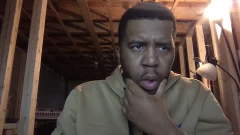 Bogarcon234 online show from September 2025 07:39:02 PM