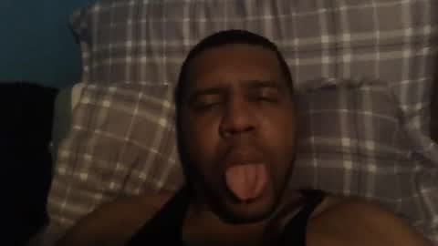 Bogarcon234 online show from October 2025 11:09:01 PM