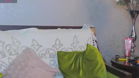 Snapshot of bohobabelexy chatting on September 2025 09:37:01 PM BohoBabeLaxy online show from September 2025 09:37:01 PM