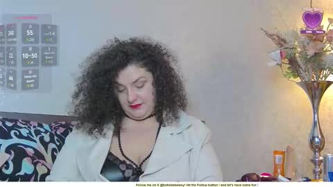 Snapshot of bohobabelexy chatting on October 2025 05:38:02 AM BohoBabeLaxy online show from October 2025 05:38:02 AM
