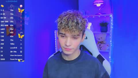 Snapshot of boicute chatting on February 2025 06:09:02 PM ALEXPVT IS OPEN online show from February 2025 06:09:02 PM