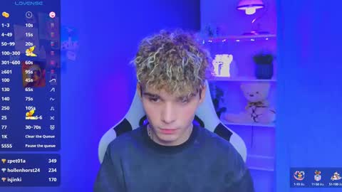 Snapshot of boicute chatting on February 2025 12:21:02 AM ALEXPVT IS OPEN online show from February 2025 12:21:02 AM