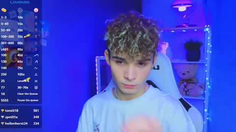 Snapshot of boicute chatting on February 2025 06:09:02 PM ALEXPVT IS OPEN online show from February 2025 06:09:02 PM