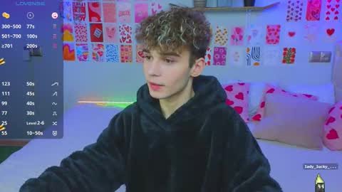 Snapshot of boicute chatting on March 2025 01:15:01 AM ALEXPVT IS OPEN online show from March 2025 01:15:01 AM