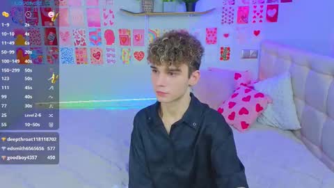 Snapshot of boicute chatting on March 2025 01:21:01 AM ALEXPVT IS OPEN online show from March 2025 01:21:01 AM