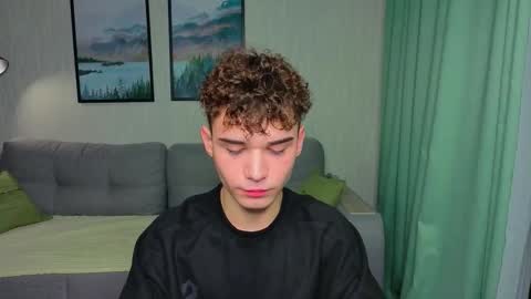 Snapshot of boicute chatting on September 2025 07:04:01 PM ALEXPVT IS OPEN online show from September 2025 07:04:01 PM