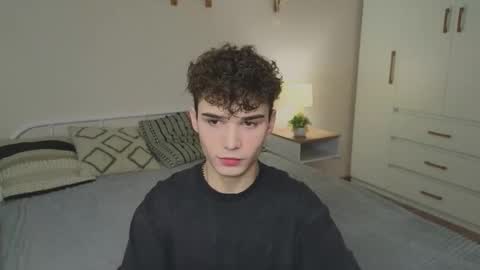 Snapshot of boicute chatting on October 2025 08:26:01 AM ALEXPVT IS OPEN online show from October 2025 08:26:01 AM