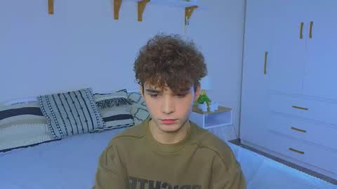 Snapshot of boicute chatting on November 2025 09:41:01 AM ALEXPVT IS OPEN online show from November 2025 09:41:01 AM