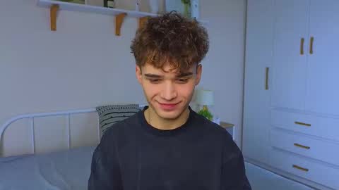 Snapshot of boicute chatting on November 2025 02:12:02 PM ALEXPVT IS OPEN online show from November 2025 02:12:02 PM