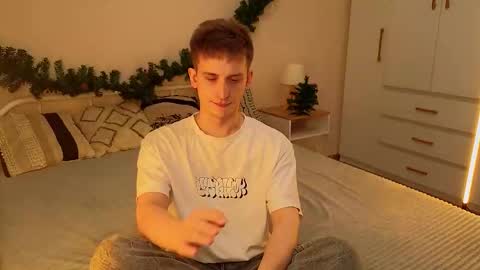 Snapshot of boicute chatting on December 2025 01:39:01 PM ALEXPVT IS OPEN online show from December 2025 01:39:01 PM