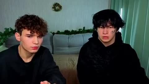 Snapshot of boicute chatting on December 2025 05:51:01 PM ALEXPVT IS OPEN online show from December 2025 05:51:01 PM