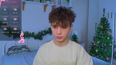 Snapshot of boicute chatting on December 2025 09:46:02 AM ALEXPVT IS OPEN online show from December 2025 09:46:02 AM