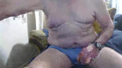 Snapshot of bolbil1 chatting on November 2025 10:23:01 PM bolbil1 online show from November 2025 10:23:01 PM