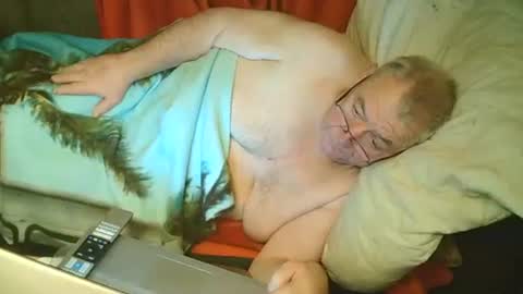 Snapshot of bomber59potsdam chatting on December 2024 04:04:01 PM Bomber59potsdam online show from December 2024 04:04:01 PM