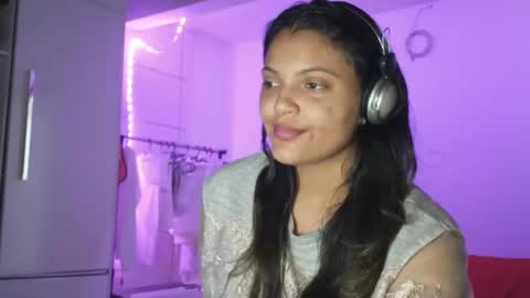 Snapshot of bombomepimenta chatting on December 2024 11:40:02 PM bombomepimenta online show from December 2024 11:40:02 PM