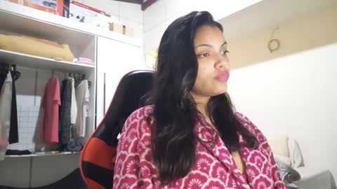 Snapshot of bombomepimenta chatting on September 2025 10:56:02 PM bombomepimenta online show from September 2025 10:56:02 PM