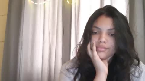 Snapshot of bombomepimenta chatting on November 2025 11:10:01 AM bombomepimenta online show from November 2025 11:10:01 AM