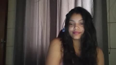 Snapshot of bombomepimenta chatting on November 2025 09:17:01 PM bombomepimenta online show from November 2025 09:17:01 PM