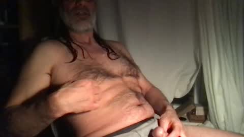 Snapshot of bonderbarney chatting on April 2026 02:22:02 AM BonderBarney online show from April 2026 02:22:02 AM