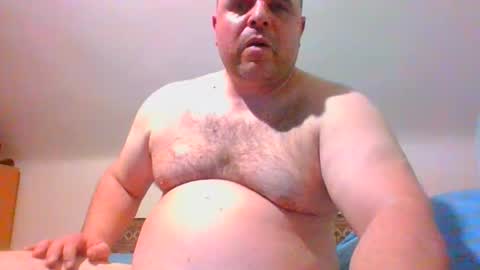 Snapshot of bondsuckslut chatting on March 2026 07:53:01 PM borntosuck online show from March 2026 07:53:01 PM