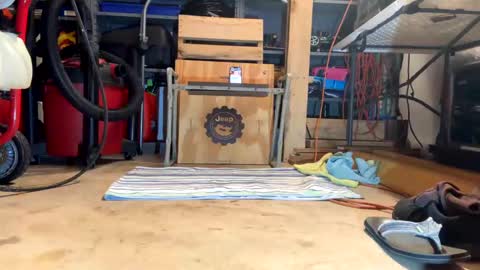 Snapshot of bone2play chatting on December 2024 03:36:02 AM FRECKLES online show from December 2024 03:36:02 AM