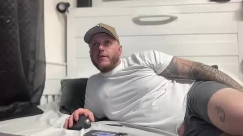 boner4you1994 online show from February 2026 11:22:02 AM