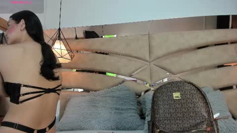 bonet_iris online show from June 2026 10:58:02 AM