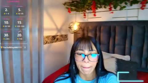 Snapshot of bonie_wills chatting on April 2026 12:03:02 PM BONIE WILLS online show from April 2026 12:03:02 PM